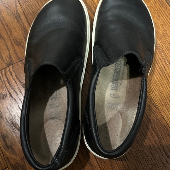 Birkenstock Oswego Black Sneakers Size 41 - Picture 3 of 4
